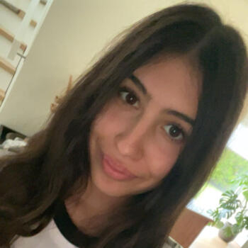 Babysitter in Sandefjord: Hailey