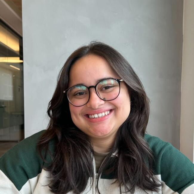 Babysitter in Santo André: Ester