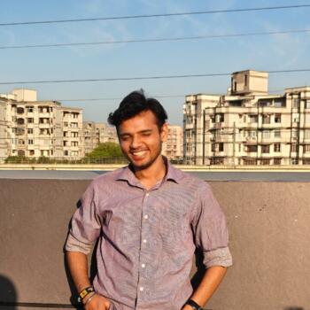 Babysitter in Delhi: Adarsh