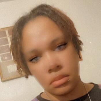 Babysitter in Newark: Tanisha