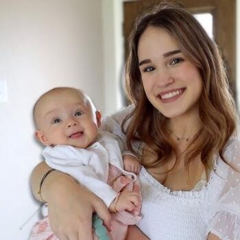 Babysitting job in Dubai: babysitting job Siham