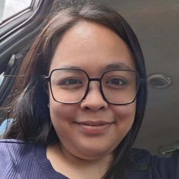 Pengasuh Semenyih: Farah Diba