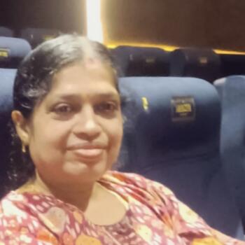 पिंपरी-चिंचवड में बेबीसिटर: Krishnaveni