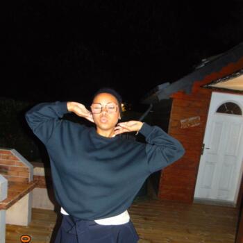 Babysitter in Quimper: Chelsy