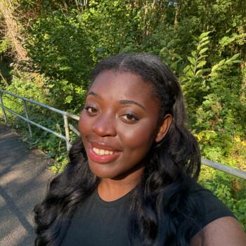 Babysitter in Southampton: Rosalinda