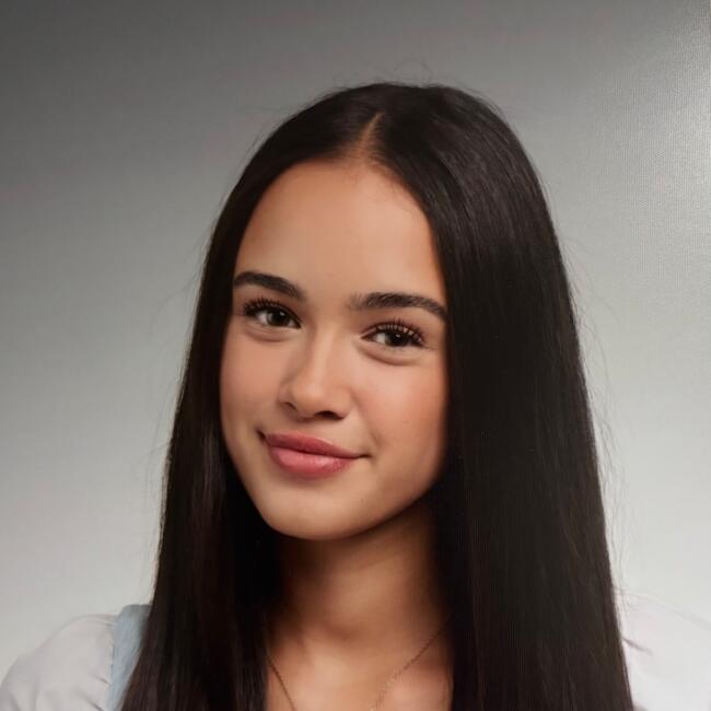 Babysitter in Munich: Laura