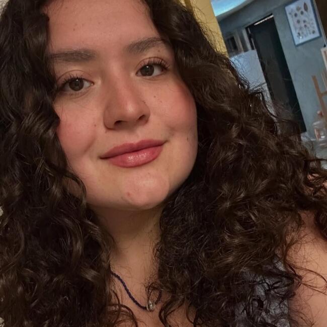 Babysitter in Mexico City: Frida nicole
