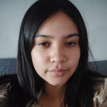 Babysitter in Los Cerrillos: Mia