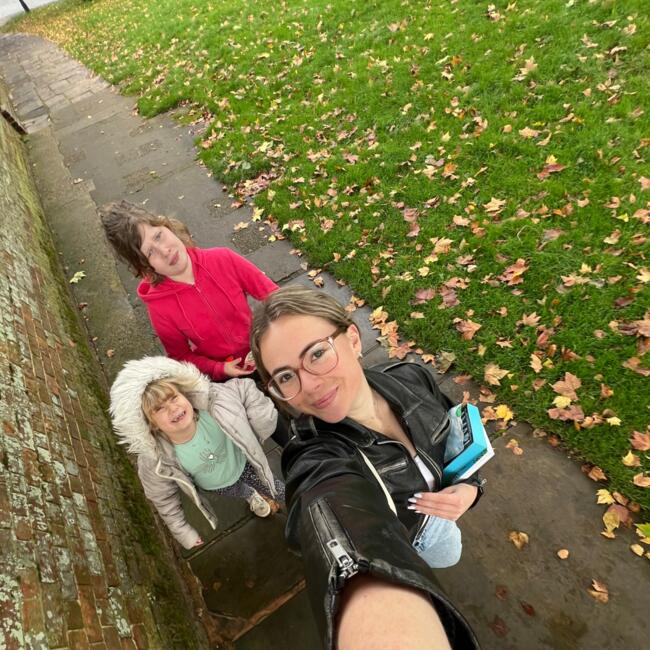 Babysitter in Melbourne: Charlotte