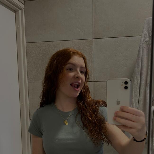 Babysitter in Bourgoin-Jallieu: Salomé