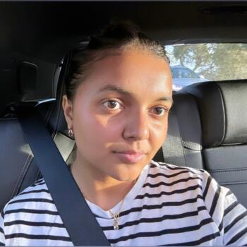 Babysitter Melbourne: Aayushma