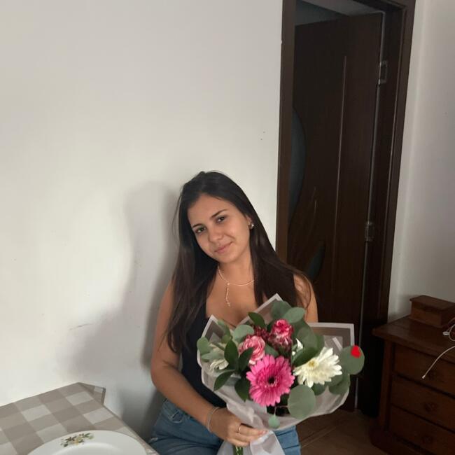 Babysitter in Sacavém: Carolina