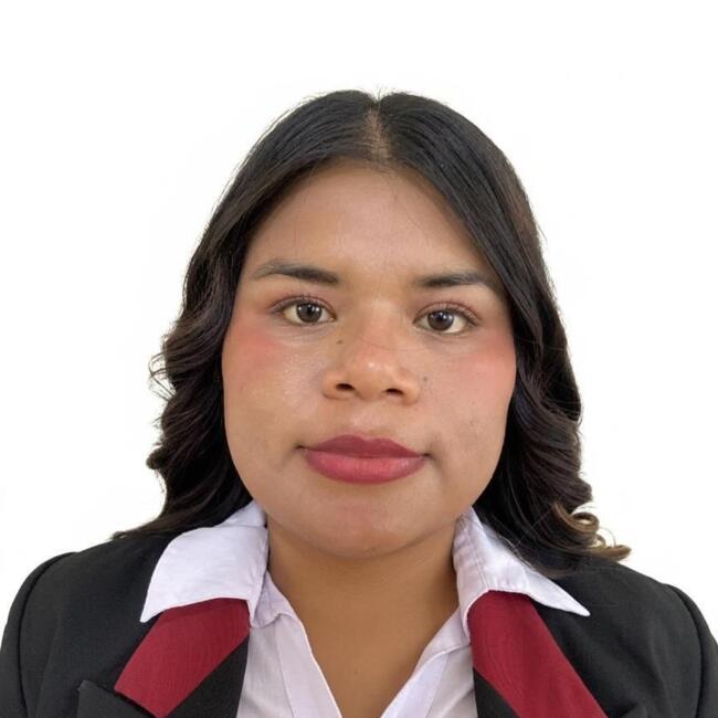 Niñera en Pimentel: Angelina