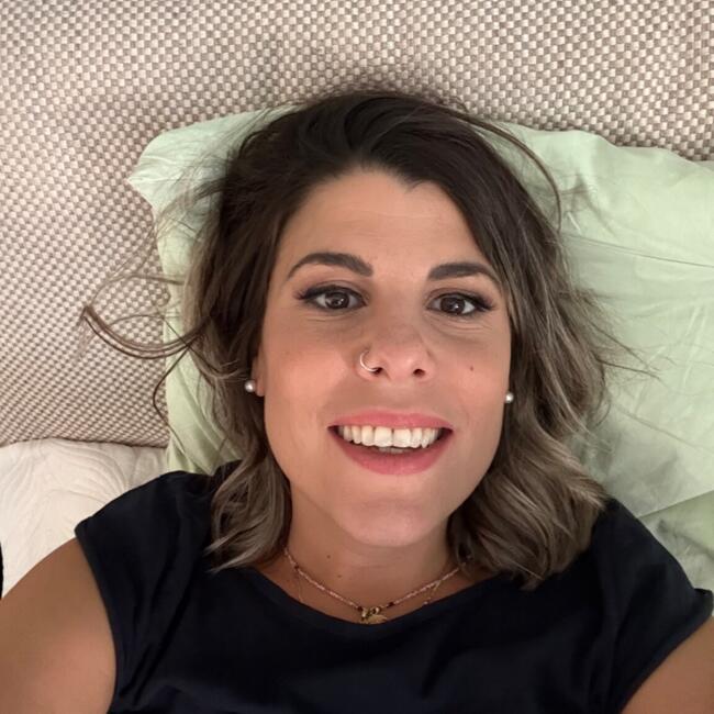 Δουλειά για babysitter στην περιοχή Άγιοι Ανάργυροι: Giwta