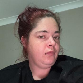 Babysitting job in Nowra: babysitting job Alissa-jade