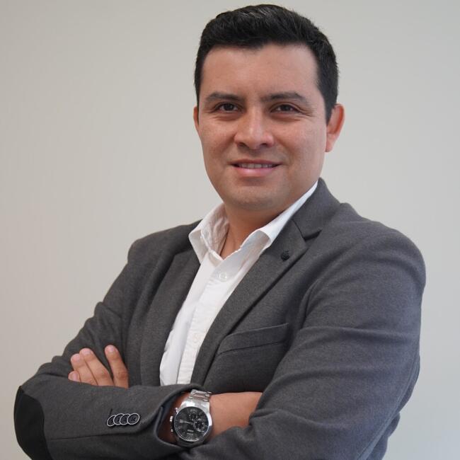 Trabajo para niñera en Distrito de Miraflores: Javier