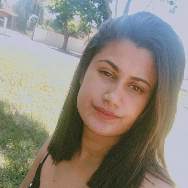 Emprego de babá em Cianorte: Rayssa