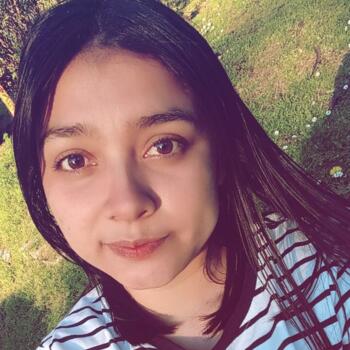 Babysitter in Madrid: Yarin