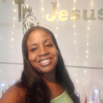 Babysitter in Pinheiral: Flaviane