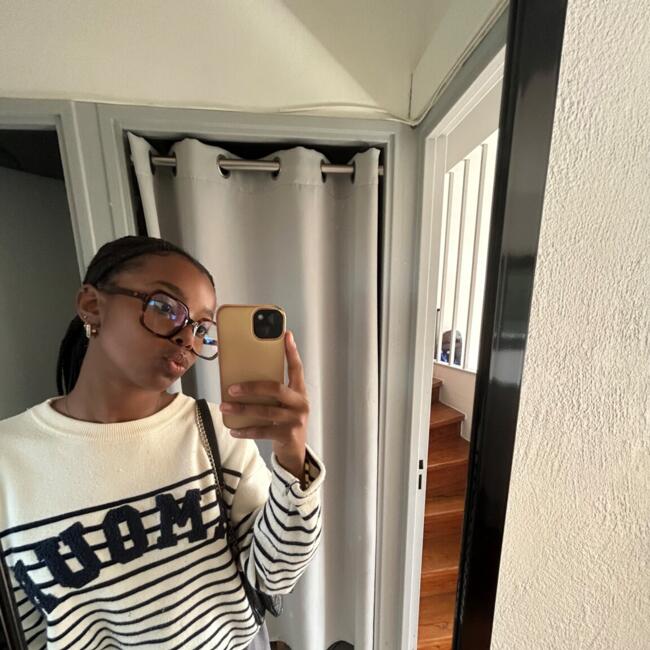 Babysitter in Cenon: Angélisa