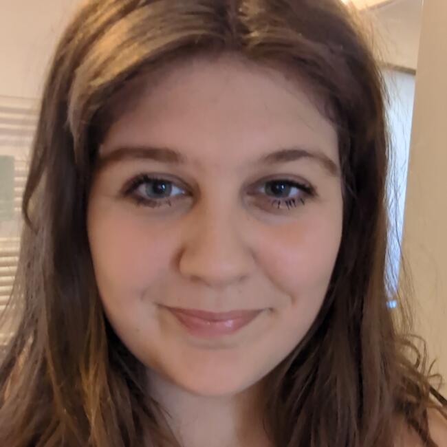 Babysitter in Maribor: Ema Petrovčič