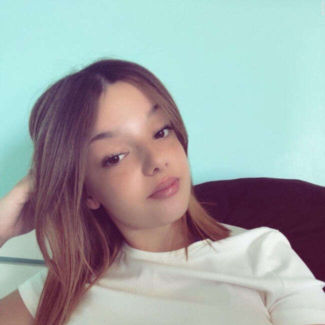 Babysitter in Celles-sur-Belle: Salomé