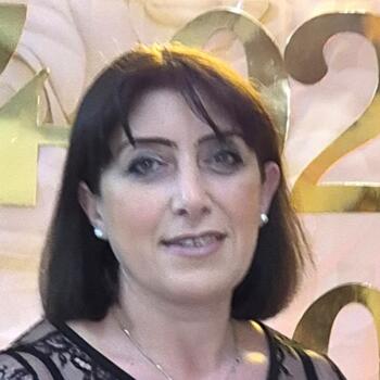 Babysitter Opwijk: Khanum