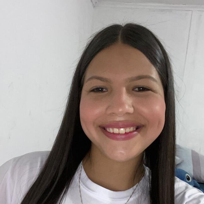 Niñera en La Florida: Laura