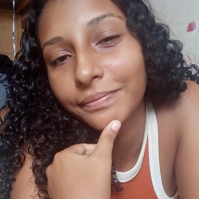 Babysitter in Castanhal: Thyfany