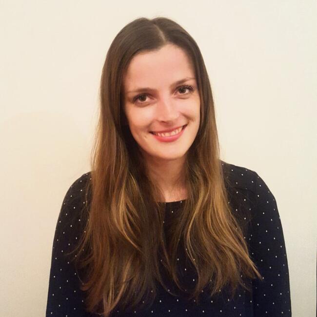 Job de garde d'enfants à Paris: Esther