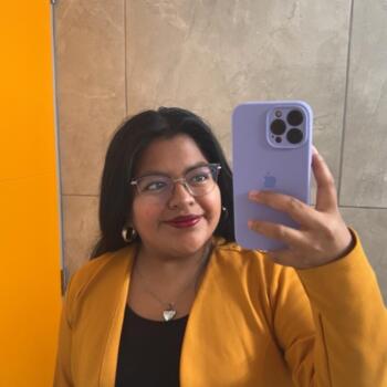 Babysitter in Seville: Katia