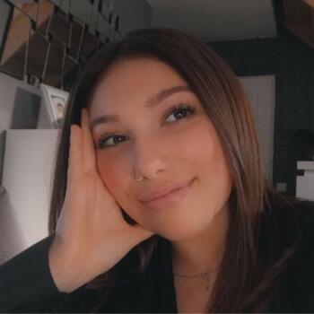 Babysitter in Amiens: Lea