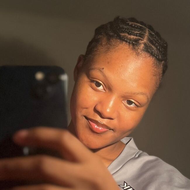 Babysitter in White River: Wandy