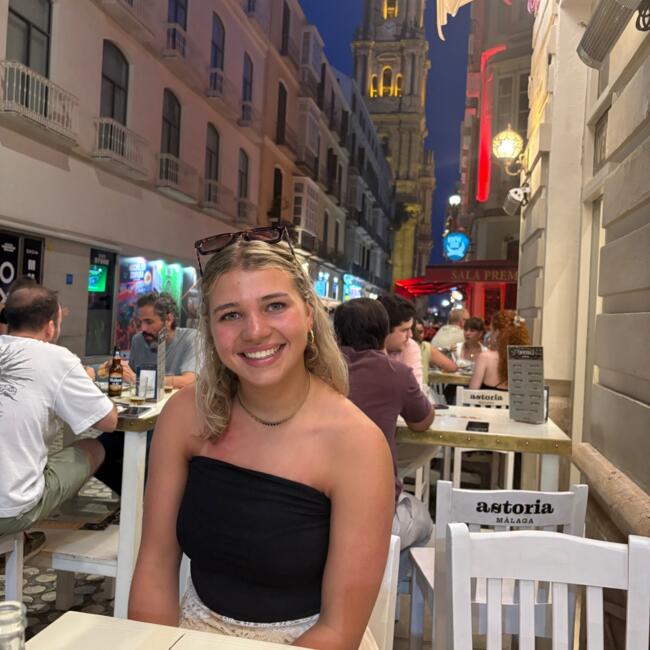 Oppas in Veenendaal: Anne