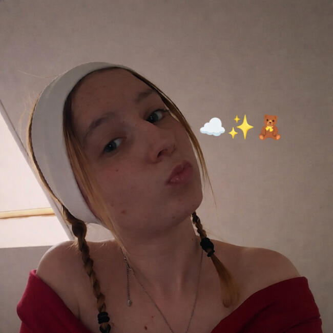 Babysitter in Leuze: CELYA