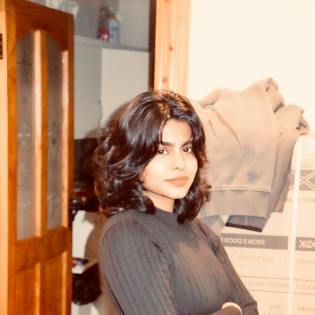 Babysitter in Cork: Syama