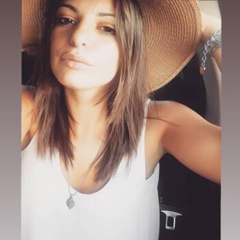 Babysitter a Giugliano: Antonella