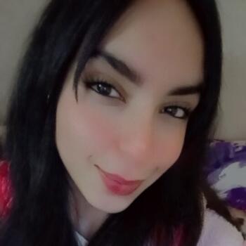 جليسة أطفال في مكناس: Lakhdar