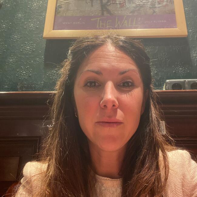 Babysitting job in Donostia / San Sebastian: Elena