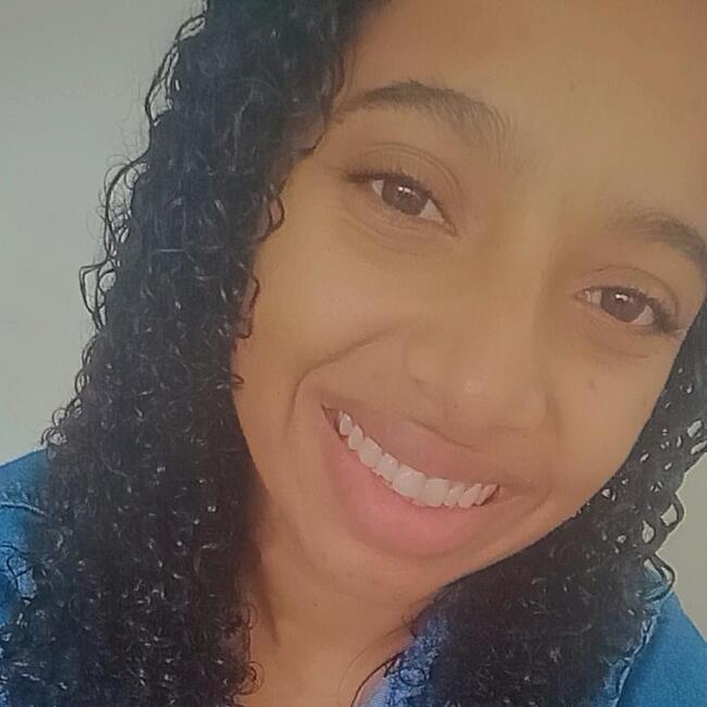 Babysitter in Álvares Machado: Sueli