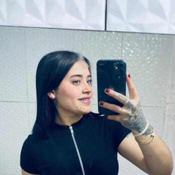 Babysitter in Pando: Angie