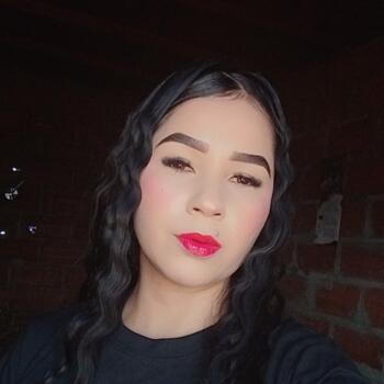 Trabajo para niñera en Medellín: trabajo de niñera Cristina