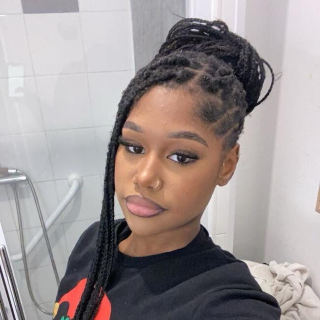 Babysitter in Coulommiers: Eleona