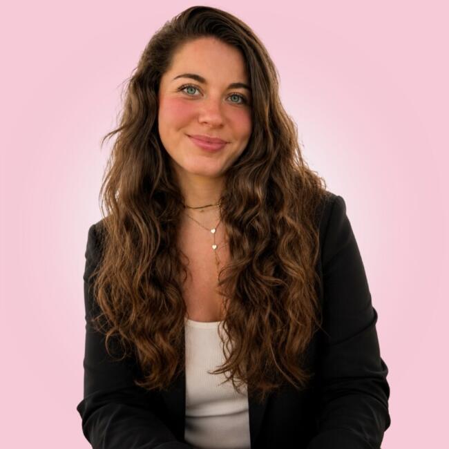 Babysitter in Tournai: Clara