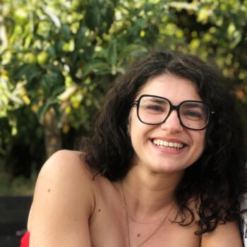 Babysitter in Erdeven: Anna