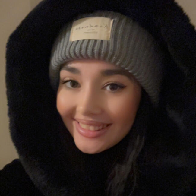 Babysitter in Belgrade: Elma