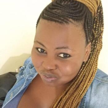 Babysitter Durban: Sinenhlanhla