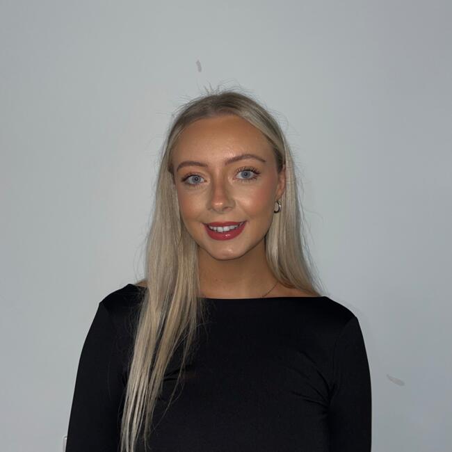 Babysitter in Blackrock: Jade