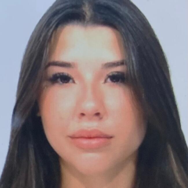 Babysitter in Naples: Claudia