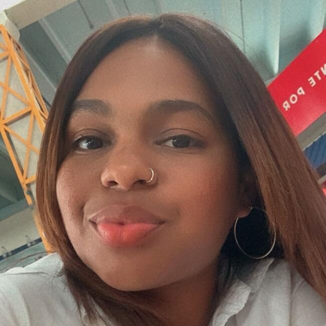 Babysitter in Santo Domingo: Amanda Samboy